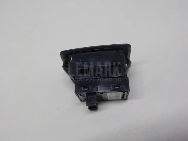Кнопка стеклоподъемника для  Ford Focus II 2008-2011