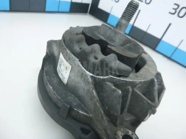 Опора двигателя левая для  Audi A4 [B5] 1994-2001