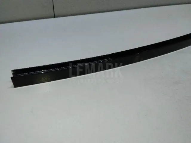Направляющая стекла двери для  Ford Escape EUR 2007-2009