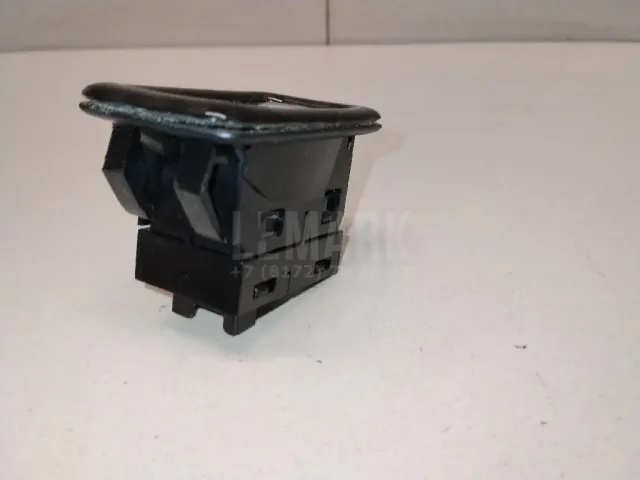 Кнопка стеклоподъемника для  BMW 4-serie G22/G23 2020