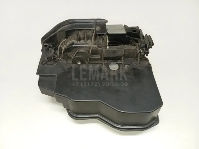 Замок двери передней левой для  Audi Allroad quattro 2000-2005