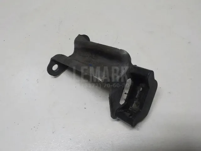 Кронштейн (сопут. товар) для  Ford Fiesta 2008-2019