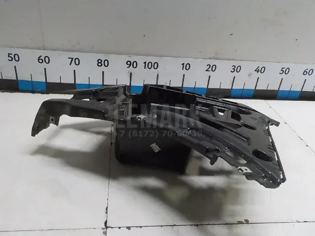 Кронштейн заднего бампера правый для  Chevrolet Tahoe IV 2014-2020