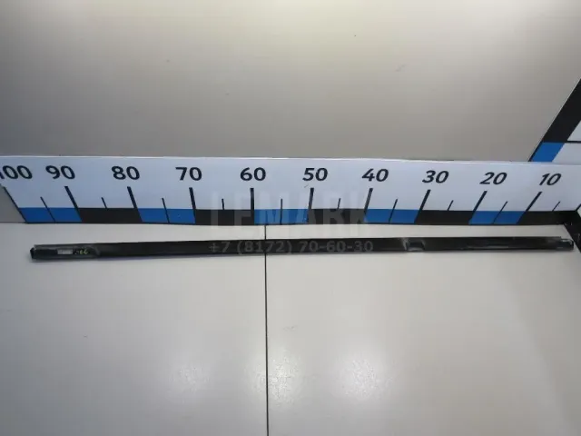 Накладка стекла заднего левого