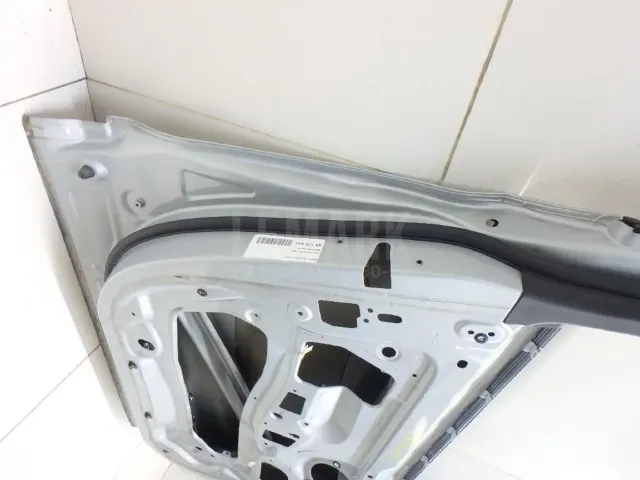 Дверь передняя левая для  Audi A8 [4D] 1994-1998