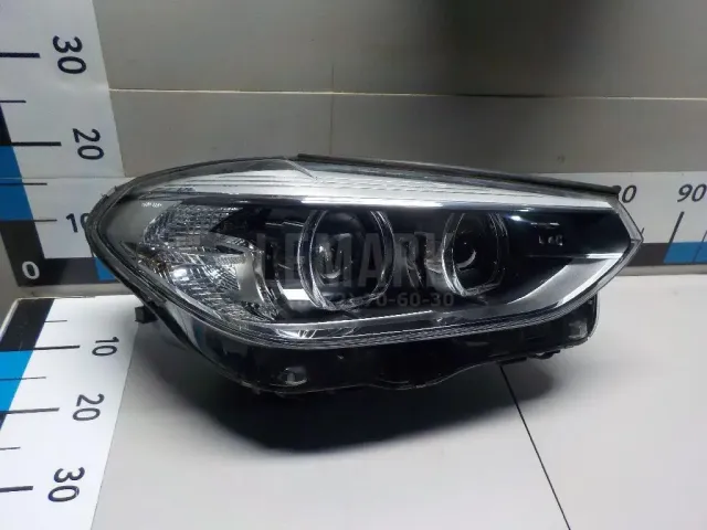 Фара правая для  Ford America Escape I 2001-2007