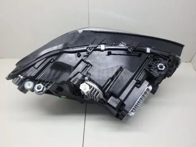 Фара левая для  Audi Q8 (4MN) 2018