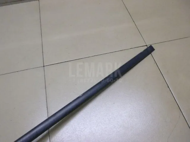Молдинг задней левой двери для  BMW 7-serie F01/F02 2008-2015