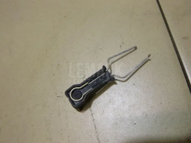 Скоба крепежная