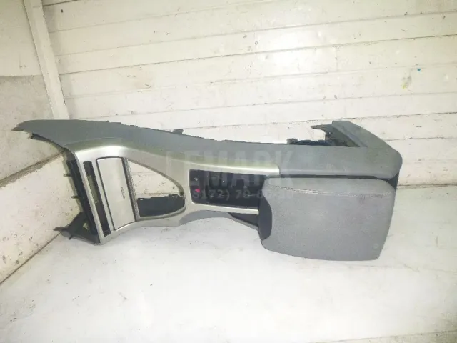 Подлокотник для  Honda Accord VII 2003-2008