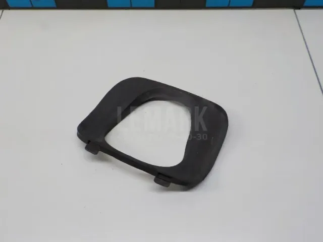 Накладка заднего бампера левая для  Ford Focus II 2008-2011