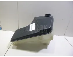 Бачок омывателя лобового стекла