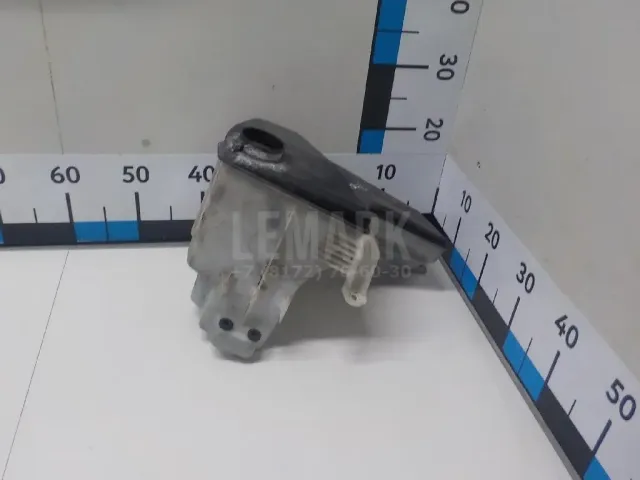 Бачок омывателя лобового стекла для  BMW 3-serie F30/F31/F80 2011-2020
