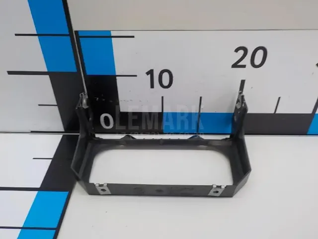 Кронштейн крепления подлокотника для  Ford EcoSport 2012-2023