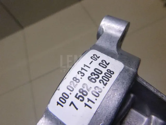 Вставка штуцера для  Geely MK 2008-2015