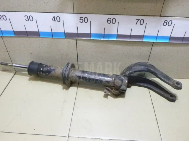 Амортизатор передний