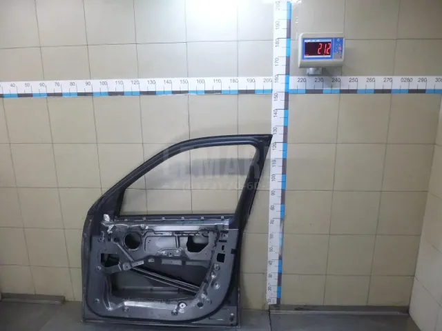 Дверь передняя правая для  Ford Fiesta 2008-2019