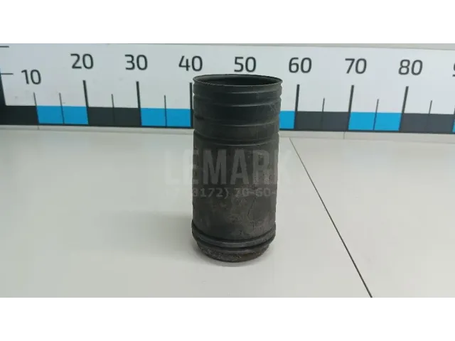 Пыльник переднего амортизатора