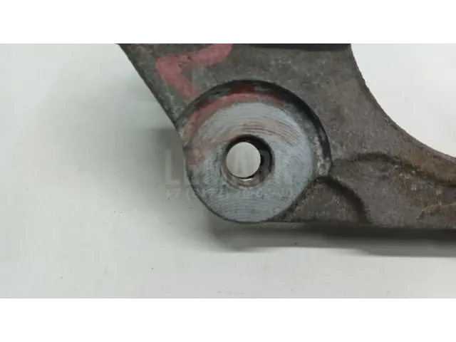 Скоба суппорта переднего для  DAF 95 1987-1998