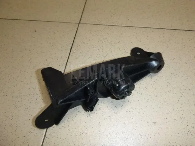 Кронштейн ручки открывания капота для  Haval H6 2020