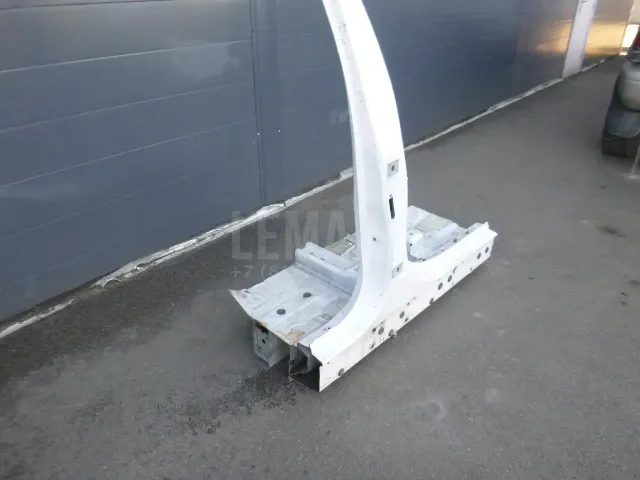 Порог со стойкой правый для  Ford Focus I 1998-2005
