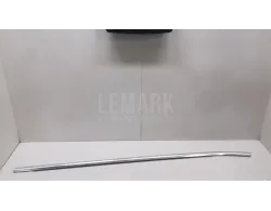 Накладка стекла переднего левого
