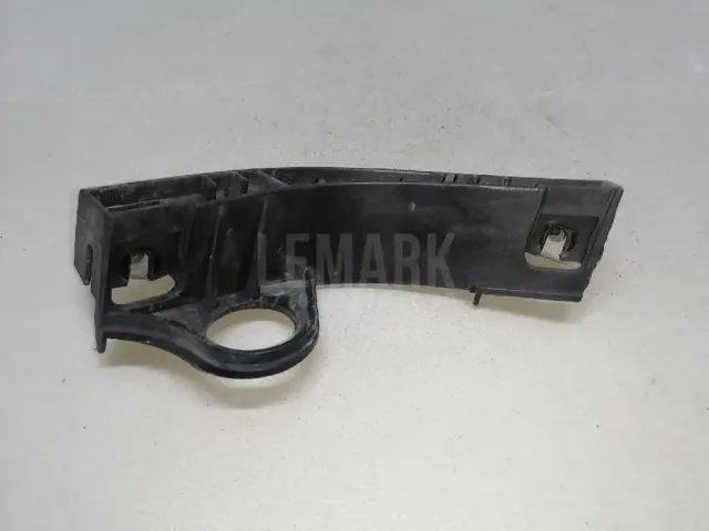 Кронштейн переднего бампера правый для  BMW 4-serie F32/F33/F82 2012-2020