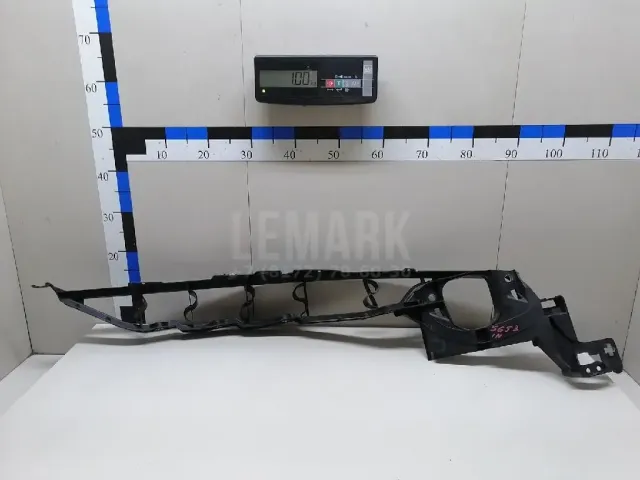 Кронштейн крепления крыла для  BMW X5 E70 2007-2013
