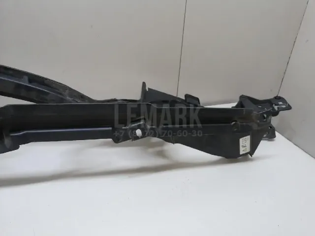 Кронштейн крепления крыла для  BMW X5 E70 2007-2013