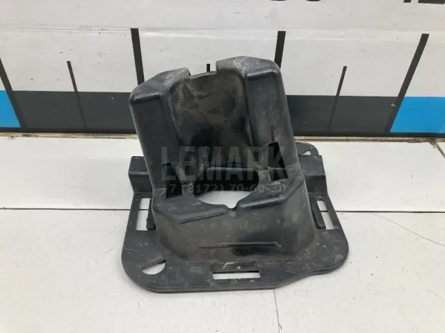 Кронштейн форсунки омывателя фары для  Ford Transit/Tourneo Connect 2002-2013