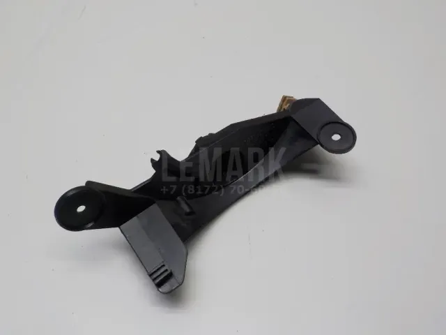 Кронштейн ручки открывания капота для  BMW X5 E70 2007-2013