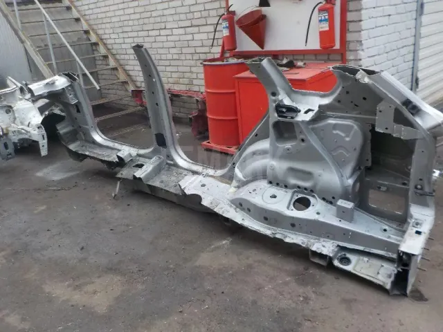 Крыло заднее правое для  Chevrolet Camaro 2009-2015