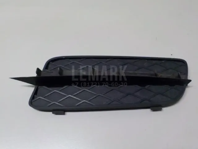 Решетка в бампер левая для  Audi A4 [B9] 2015
