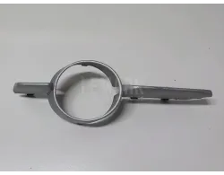 Рамка противотуманной фары левой