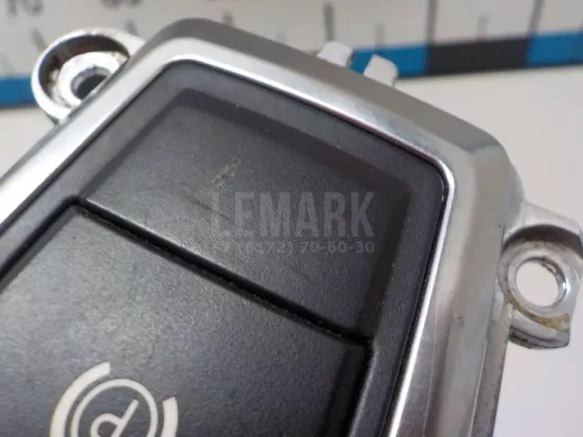 Кнопка фиксатора стояночного тормоза для  BMW 4-serie F32/F33/F82 2012-2020