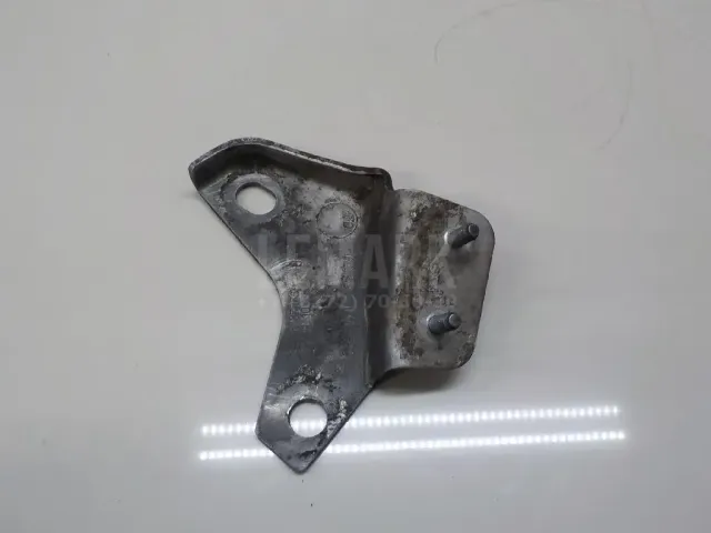 Кронштейн бачка гидроусилителя для  Ford Fusion 2002-2012
