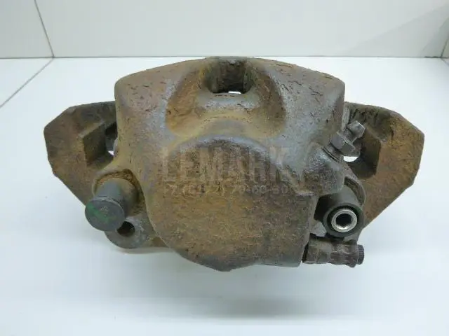 Суппорт тормозной передний левый для  BMW X3 E83 2004-2010