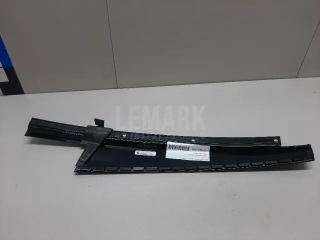 Накладка двери задней левой для  Ford Ranger 2012-2015