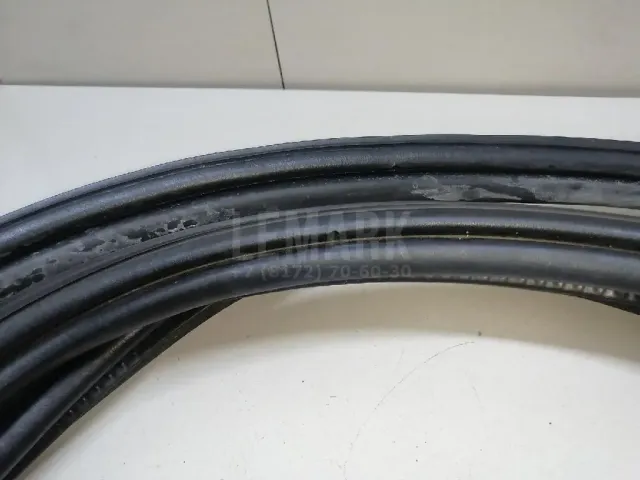 Уплотнитель багажника для  HOWO