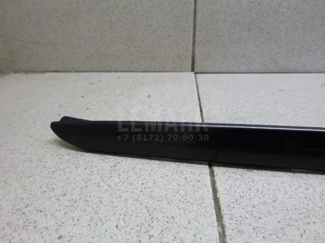 Молдинг лобового стекла для  Ford Focus II 2008-2011