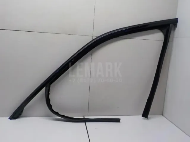 Уплотнитель стекла двери для  Ford C-MAX 2003-2010