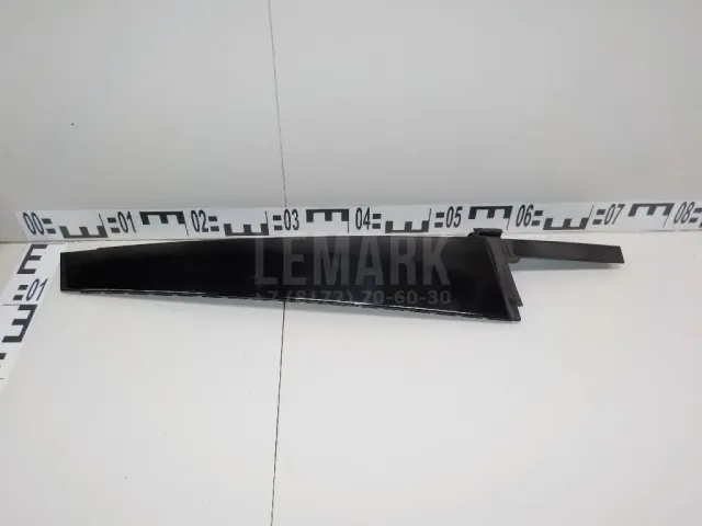 Накладка двери задней левой для  Ford Kuga 2008-2012