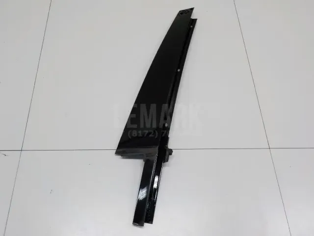 Накладка двери задней левой для  Ford Kuga 2008-2012
