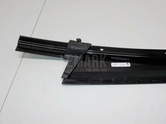 Накладка двери задней левой для  Ford Kuga 2008-2012