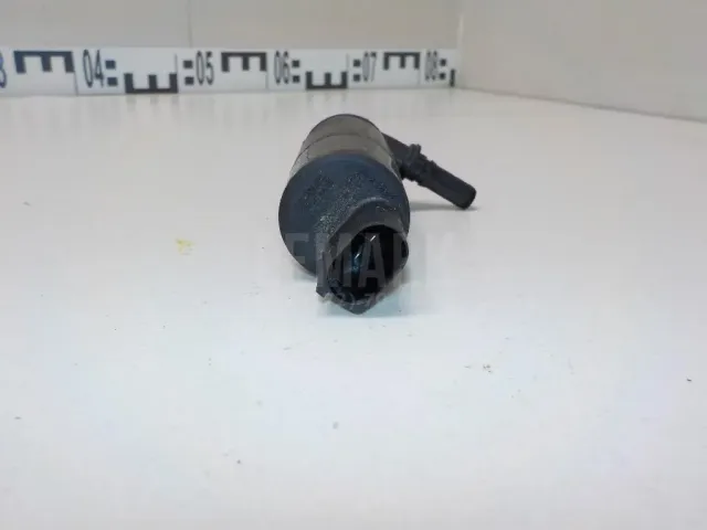 Насос омывателя фар
