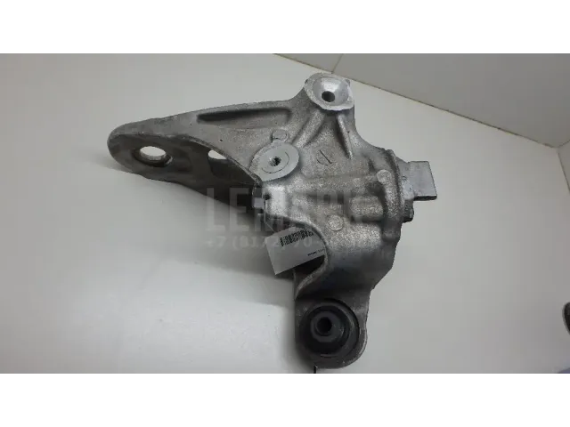 Кулак поворотный задний левый для  BMW 7-serie E65/E66 2001-2008