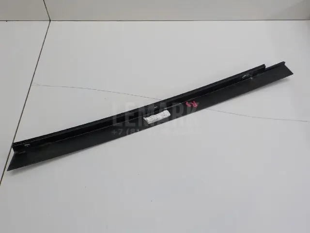 Накладка двери задней правой для  BMW 7-serie E65/E66 2001-2008