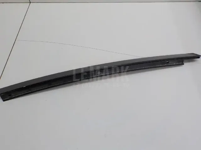 Накладка двери задней правой для  BMW 7-serie E65/E66 2001-2008
