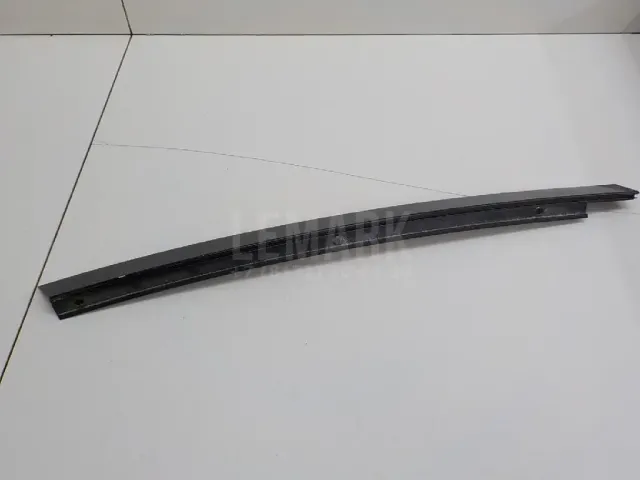 Накладка двери задней правой для  BMW 7-serie E65/E66 2001-2008