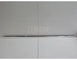 Накладка стекла заднего правого
